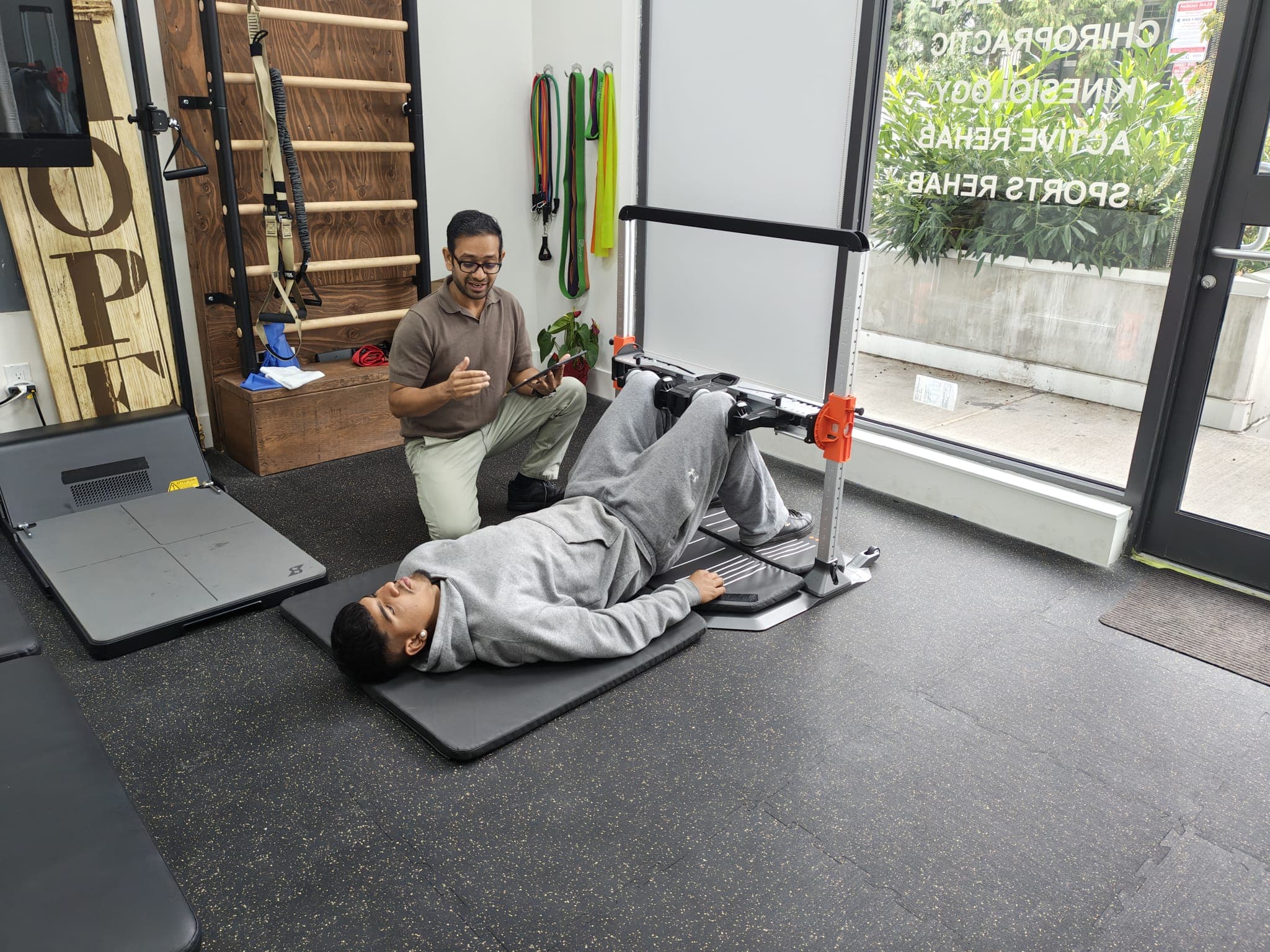 Regenesis clinic photo: PHOTO 2026 04 23 13 42 36 4