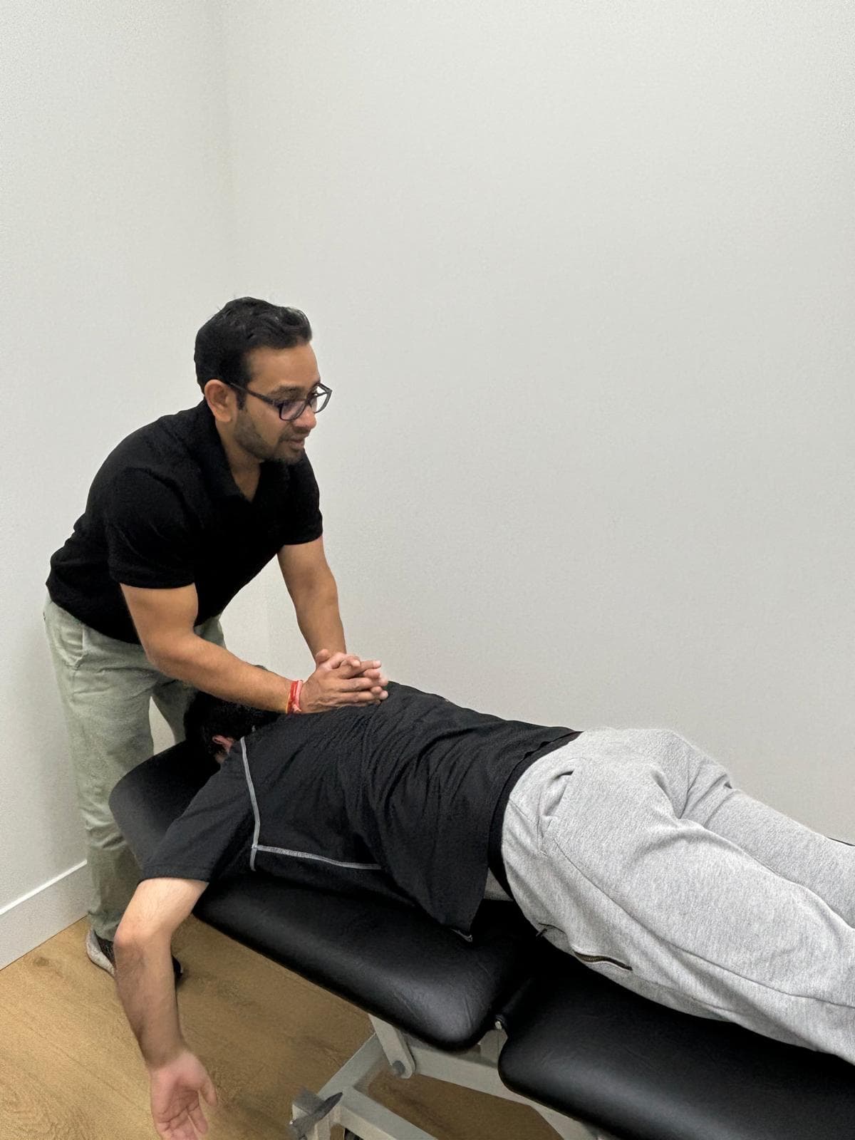 Regenesis clinic photo: PHOTO 2026 04 23 13 42 38